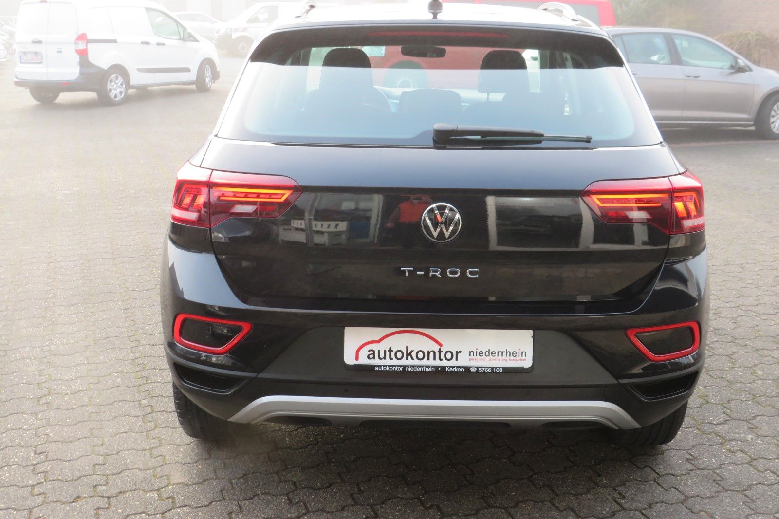 Fahrzeugabbildung Volkswagen T-Roc Life LED AHK KAMERA ACC NAVI 1.HD