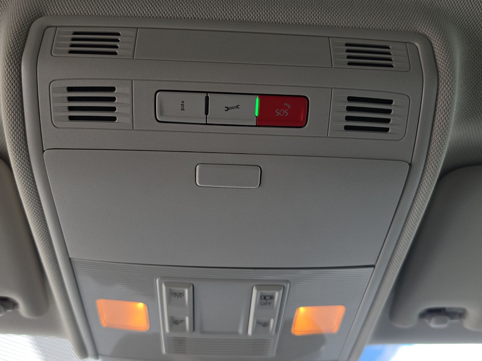 Fahrzeugabbildung Volkswagen Polo VI Life AUS 1.HAND AUTOMATIK DIGAL TACHO