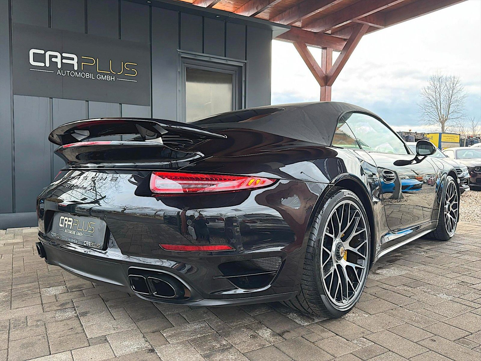 Fahrzeugabbildung Porsche 991 911 Turbo S Cabriolet *LED*Ceramic*BURMESTER