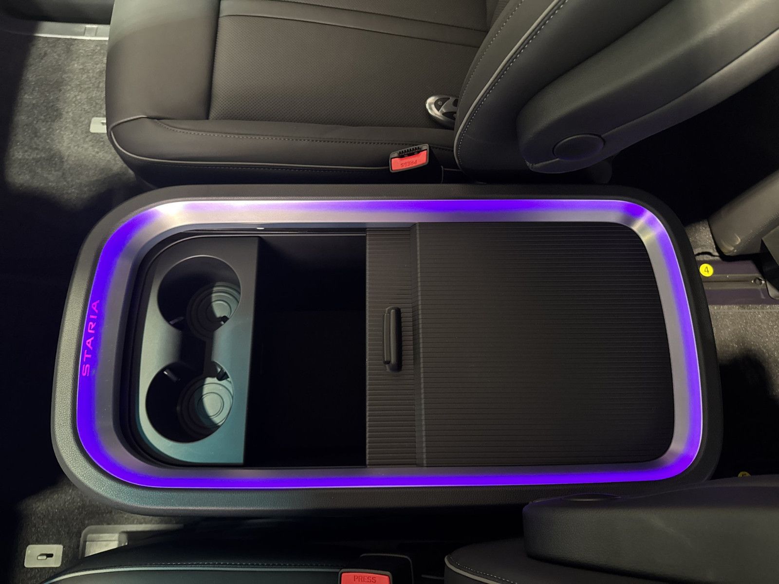 Hyundai STARIA - Bild 18