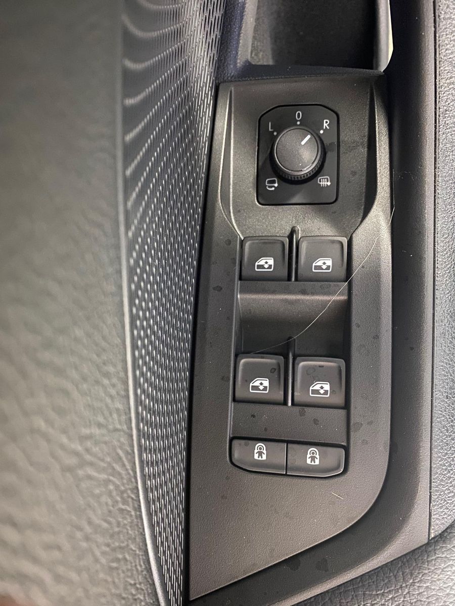 Fahrzeugabbildung SKODA Octavia 2.0 TDI DSG Selection AHK+5J GAR+APP+ACC