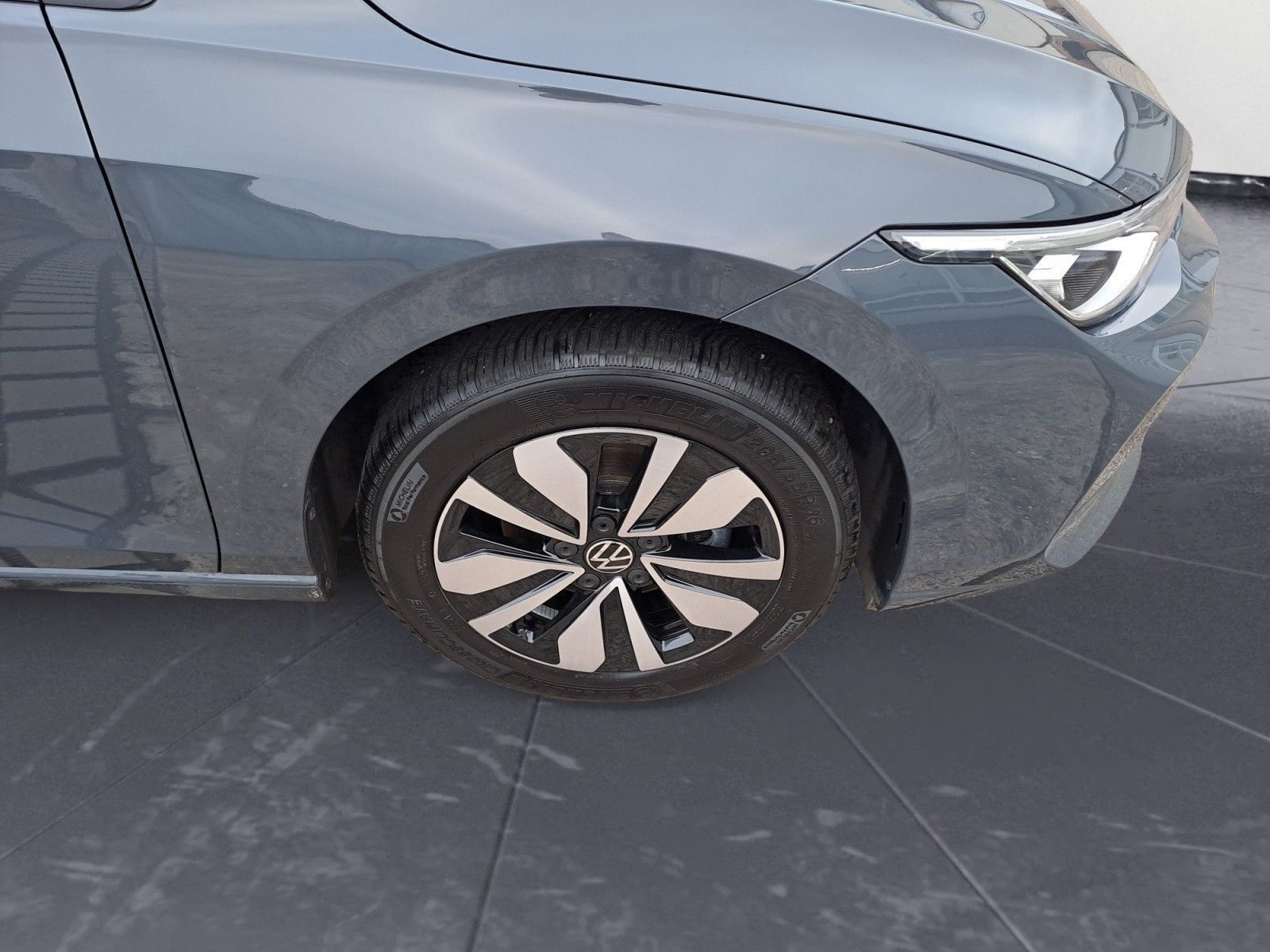 Volkswagen Golf - Bild 12