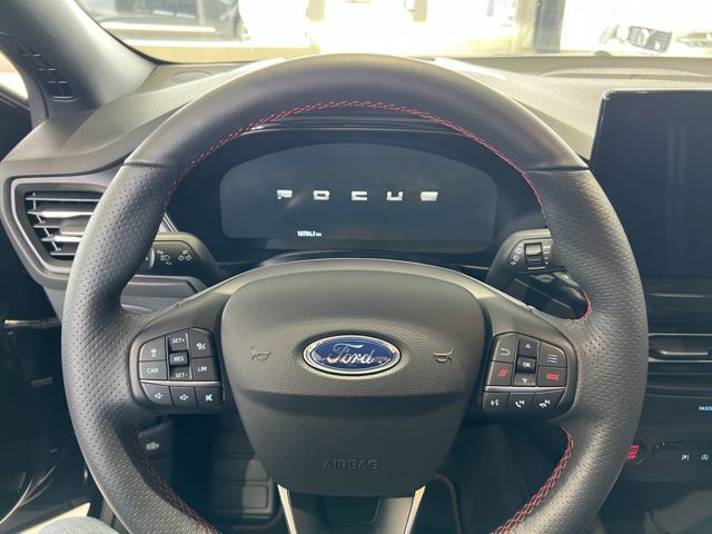Ford Focus ST X  TrackPack B&O Fahrerassistenz-Paket