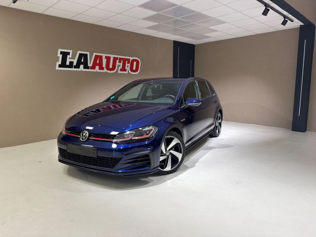 Image of Volkswagen Golf