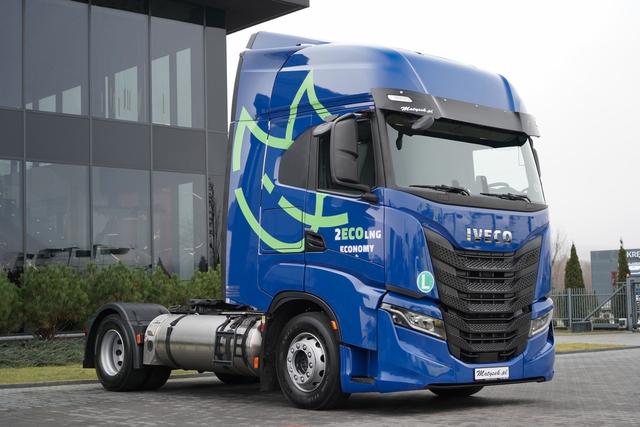 Iveco S-WAY · 460 · RETARDER · LNG