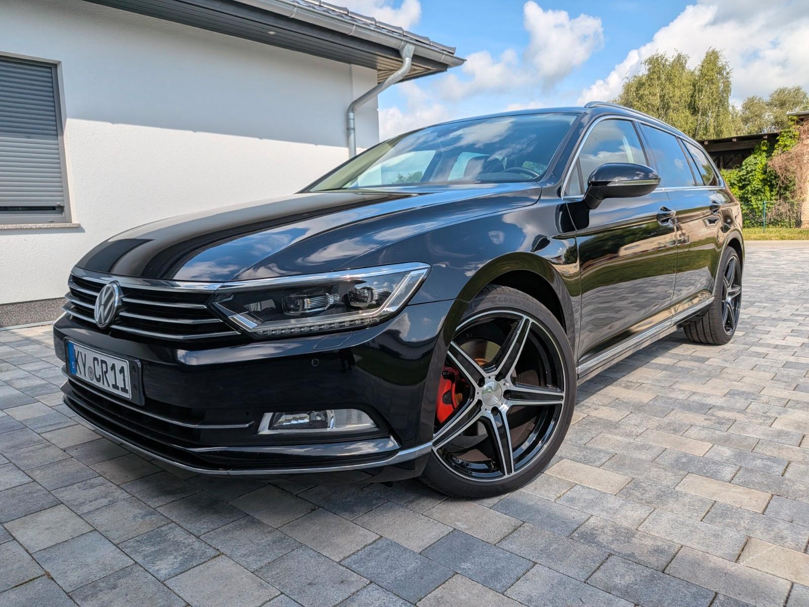 Volkswagen Passat Var*Highline*NAVI*AHZV*LED*Camera*19"AID*