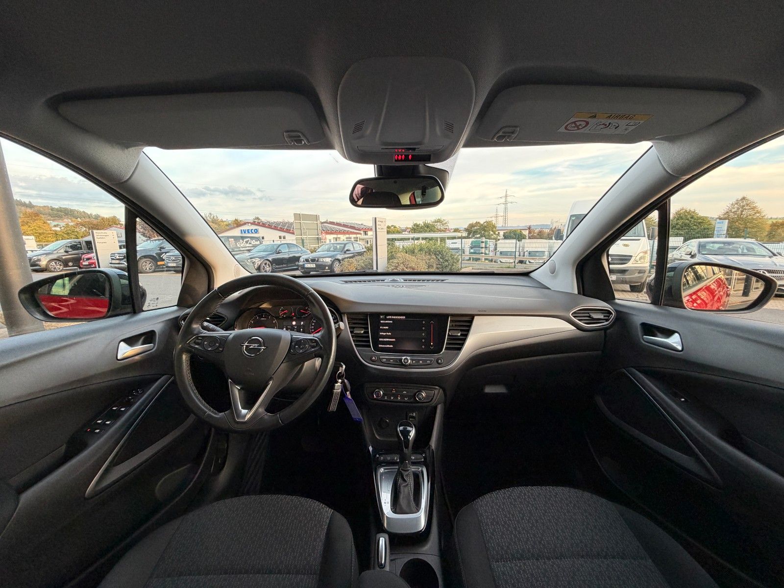 Fahrzeugabbildung Opel Crossland (X) 1,2 Turbo Edition S/S+PDC+NAVI