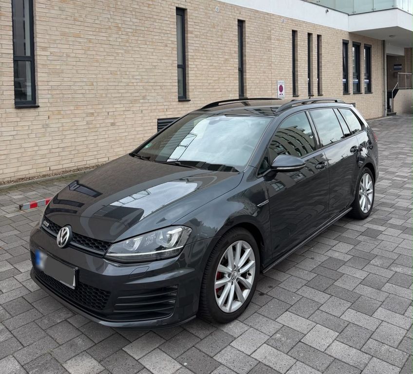 Image of Volkswagen Golf