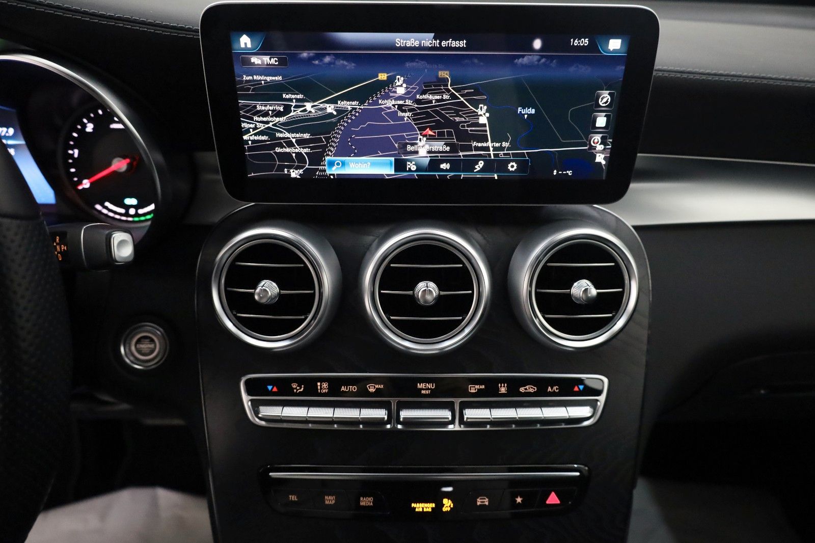 Fahrzeugabbildung Mercedes-Benz GLC 300 de Coupe 4M,AMG,Night-pak.,LED,360Kamera