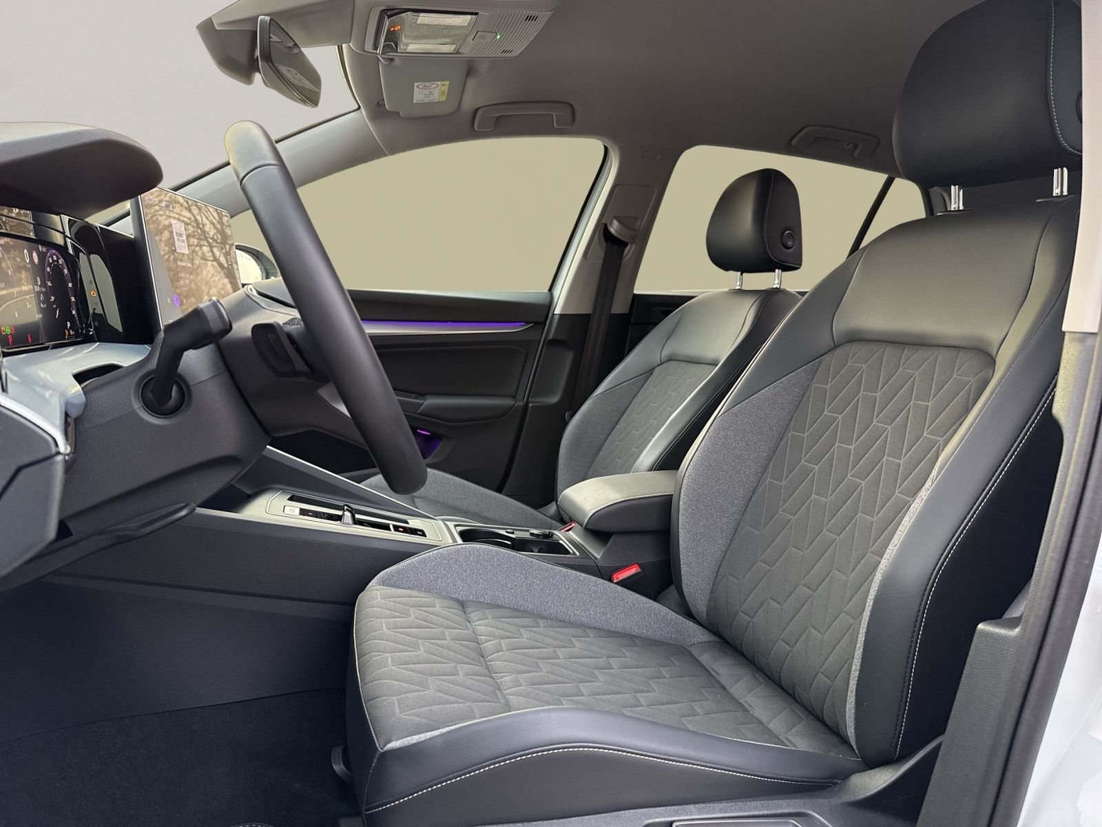 Golf VIII 1.5 eTSI GOAL, ACC, LED, Sitzhzg, Trav