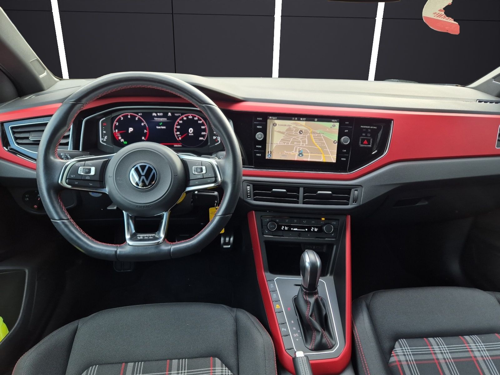 Fahrzeugabbildung Volkswagen Polo GTI DSG LED Navi AID ACC PDC SH GTI DSG LED