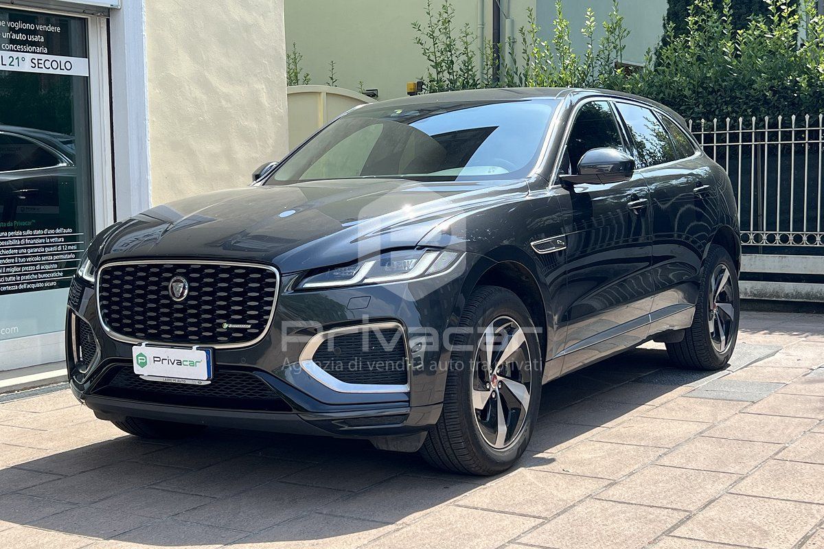 Jaguar F-Pace - 1