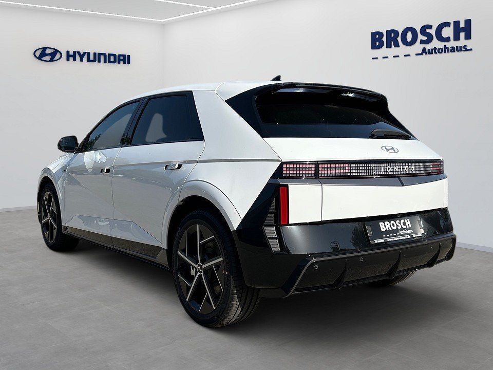 Fahrzeugabbildung Hyundai IONIQ 5 MY25 84kWh N LINE 570KM-RANGE MATRIX+NAV