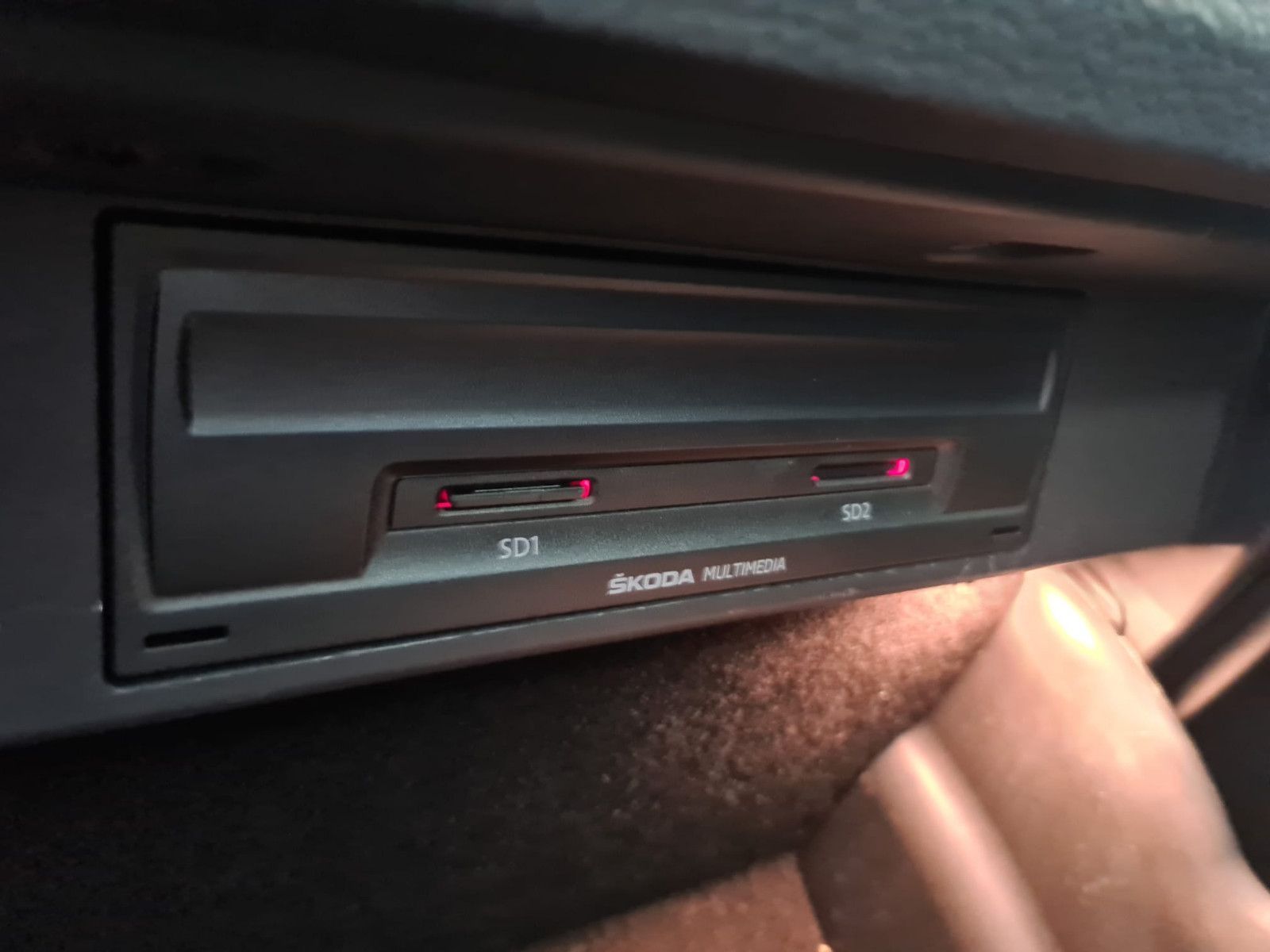 Fahrzeugabbildung SKODA Kodiaq Style / KAMERA / LED / NAVI / AHK
