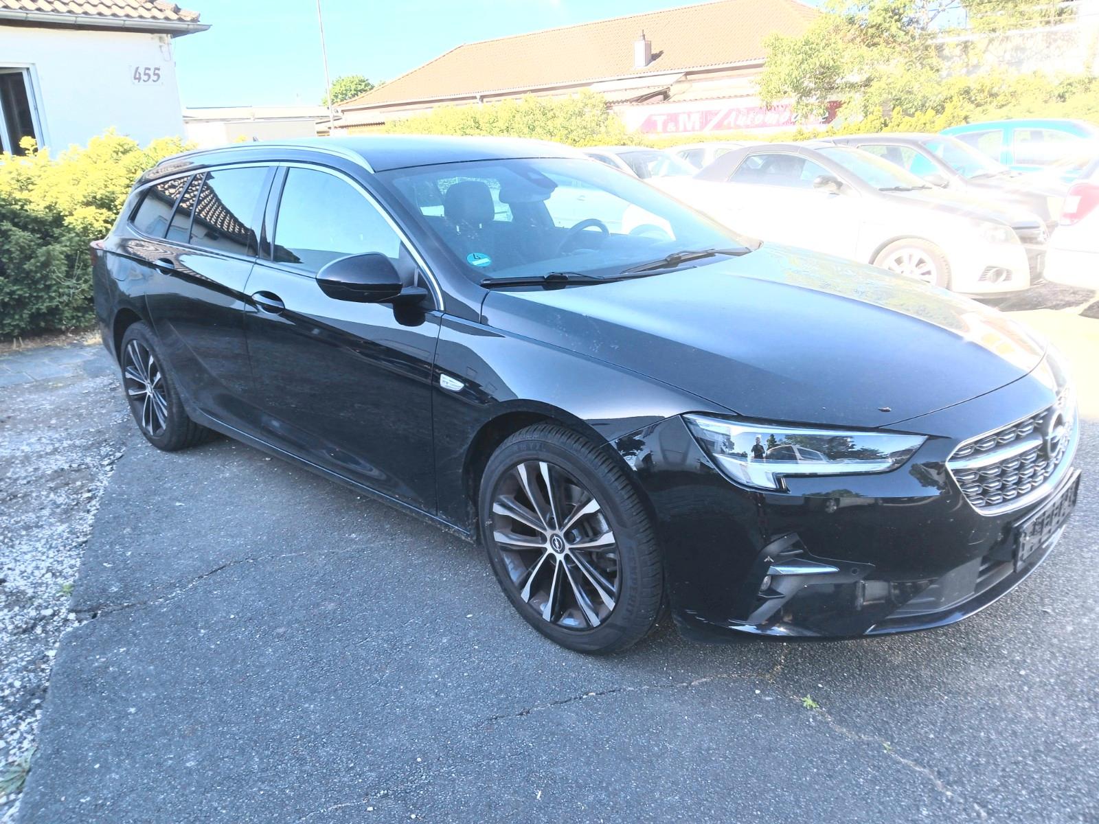 Opel Insignia Sports Tourer Ultimate ! Motorschaden !