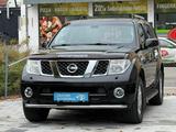 Nissan Pathfinder 2.5 dCi Premium Navi Leder Ahk Temp - Nissan Pathfinder: Premium