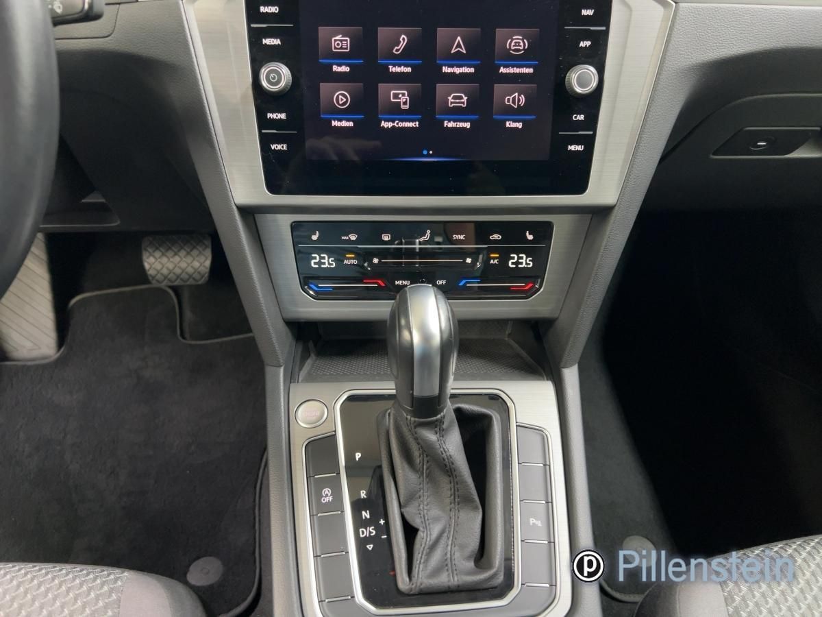 Volkswagen Passat Variant - Bild 8