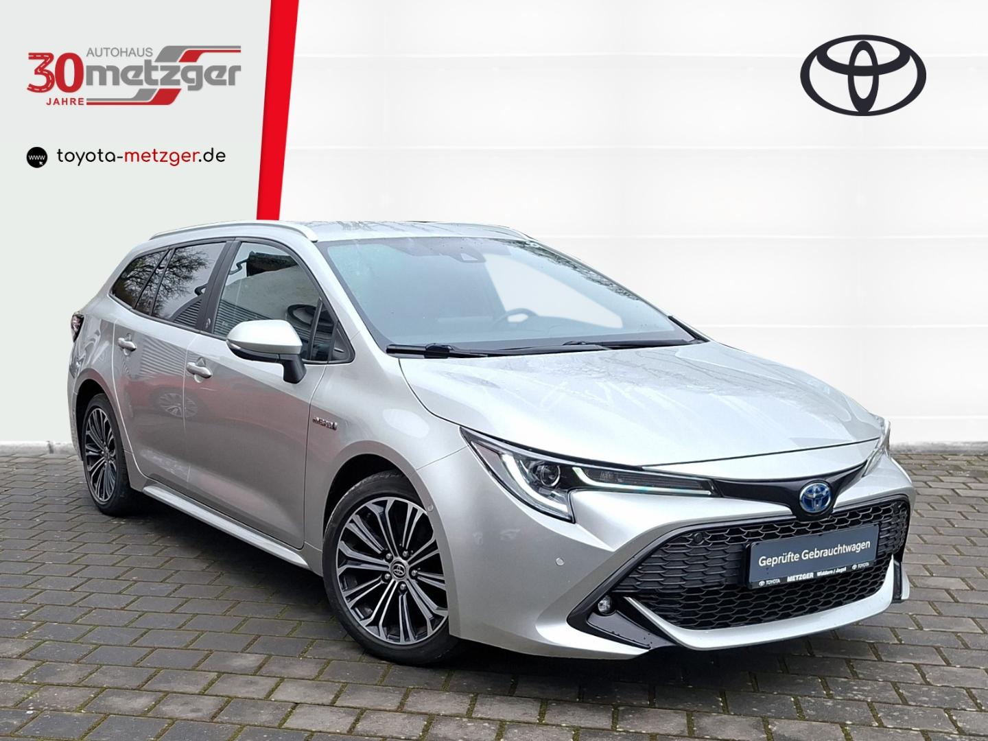 Toyota Corolla 2.0 Hybrid Touring Sports Team D +Apple 
