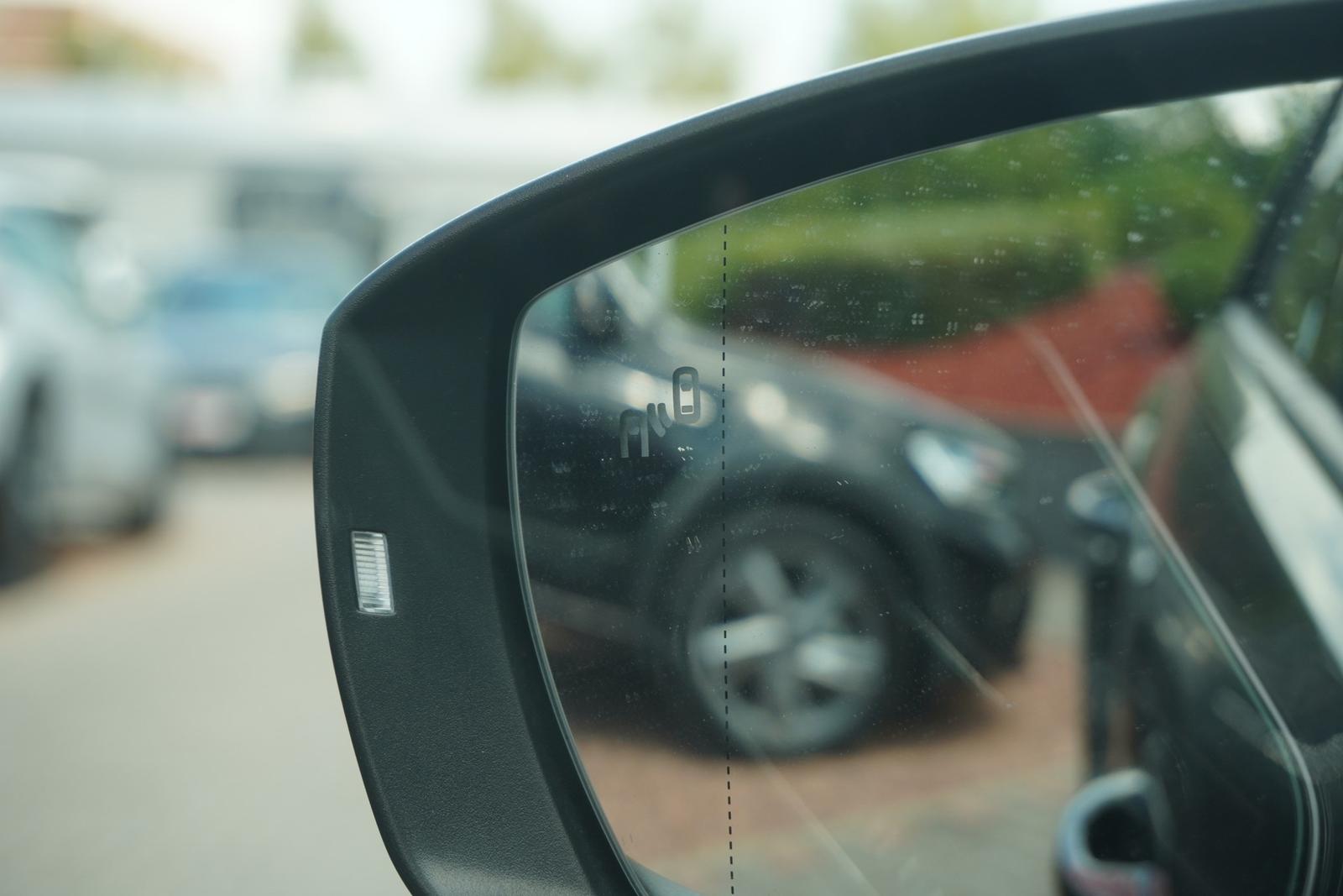Volkswagen T-Roc 1.5 TSI DSG Sport LED Navi Virtual Cockpit