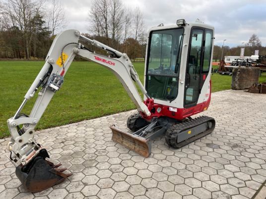 Takeuchi TB216AV4