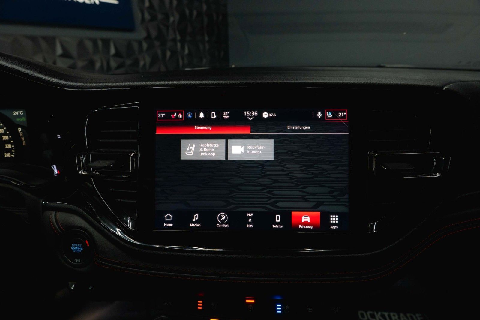 Fahrzeugabbildung Dodge Durango 3.6 V6 GT 4x4 Night-Paket SRT PREMIUM+