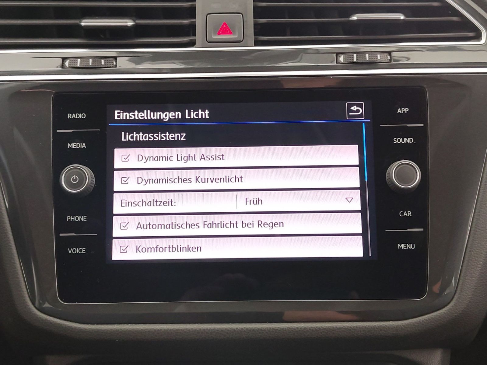 VW Tiguan Allspace 1.5 TSI Comfortline Allwetter Kl – Bild 25