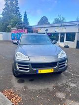 Porsche Cayenne 3.0 tdi v6 - Porsche Cayenne aus 2010 mit Diesel-Antrieb