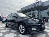 Volkswagen Polo VI R-Line -Sitzheizung -Kamera -Ganzjahresr - VW Polo Gebrauchtwagen in Lübeck