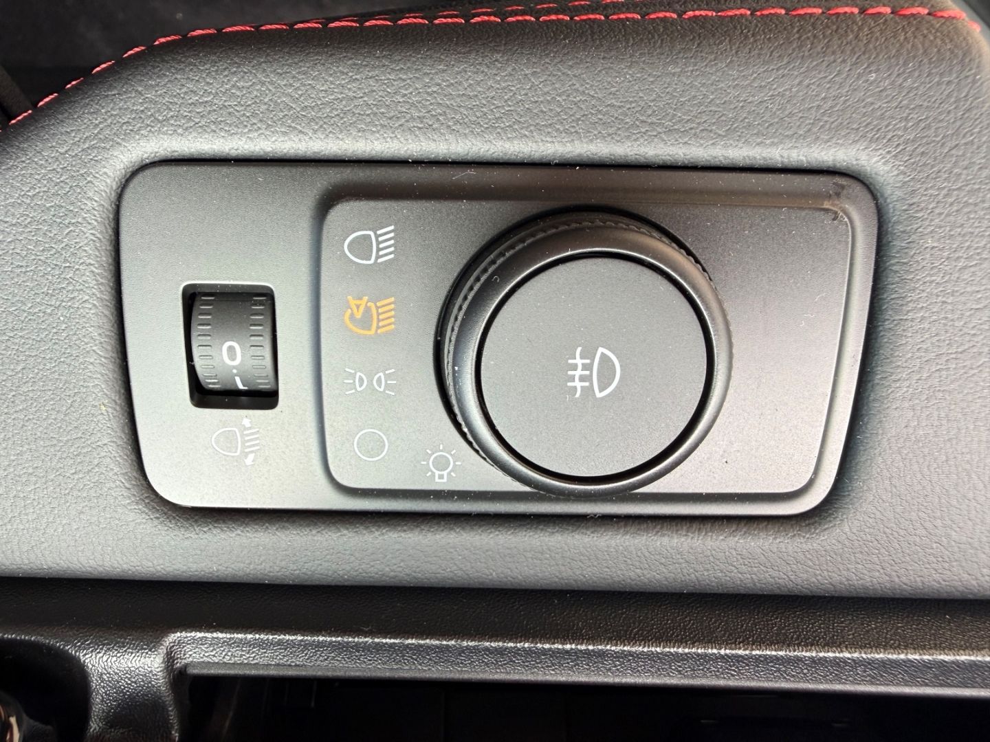 Fahrzeugabbildung Ford Puma ST-Line AHK Navi Digiki LED CarPlay 5JG GJR