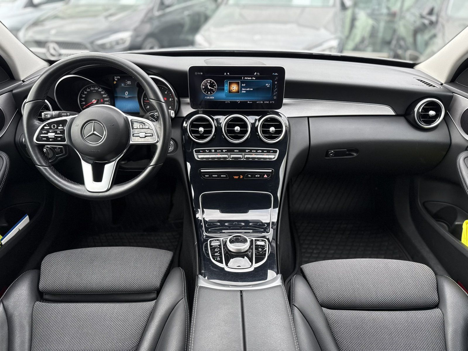 Fahrzeugabbildung Mercedes-Benz C 220 d T AVANTGARDE*LED*KAMERA*NAVI*