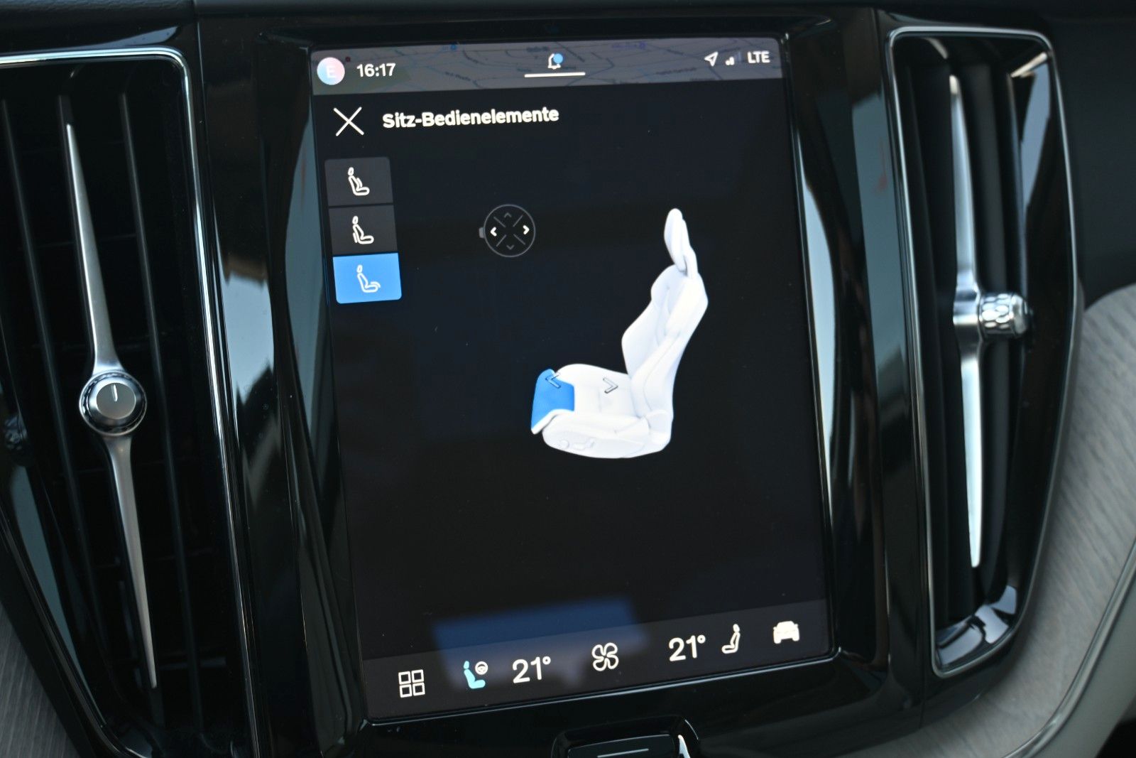 Fahrzeugabbildung Volvo XC60 T8 AWD Inscription Recharge Plug-In Hybrid