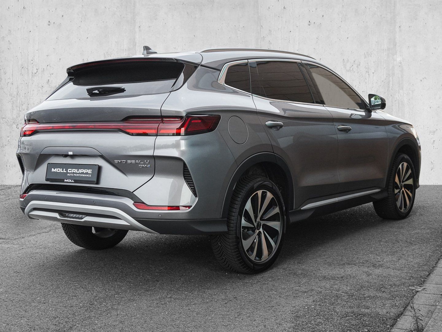 BYD SEAL U