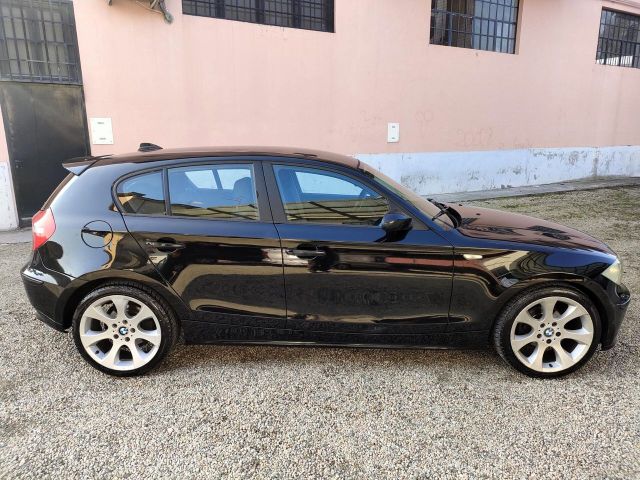 BMW Bmw 120d cat 5 porte Futura