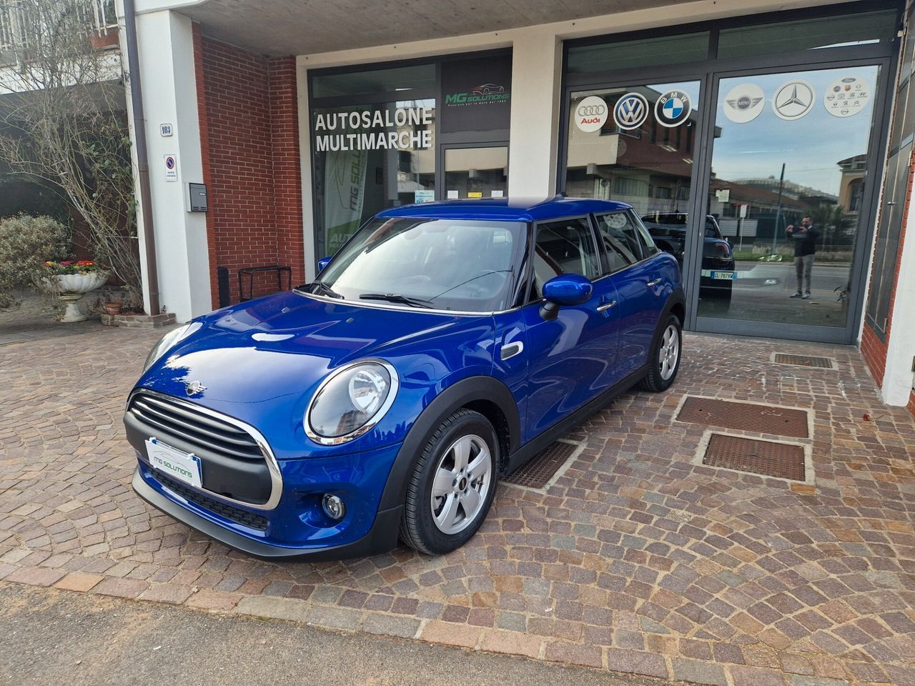 MINI ONE