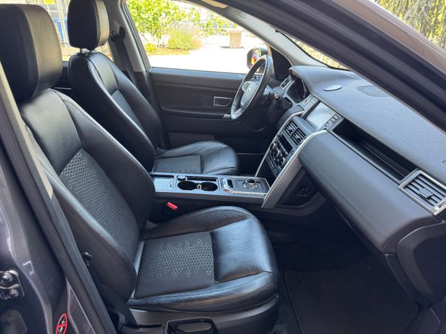 Land Rover Discovery Sport SE AWD
