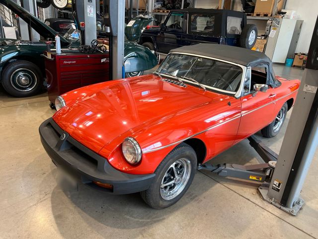 Andere MG B Roadster Gummiboot" Schweizer Auslie...