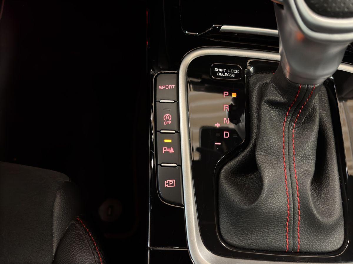 Kia PROCEED 1.6T GT PANO-DACH+NAVI+KAMERA+LED+CARPLA