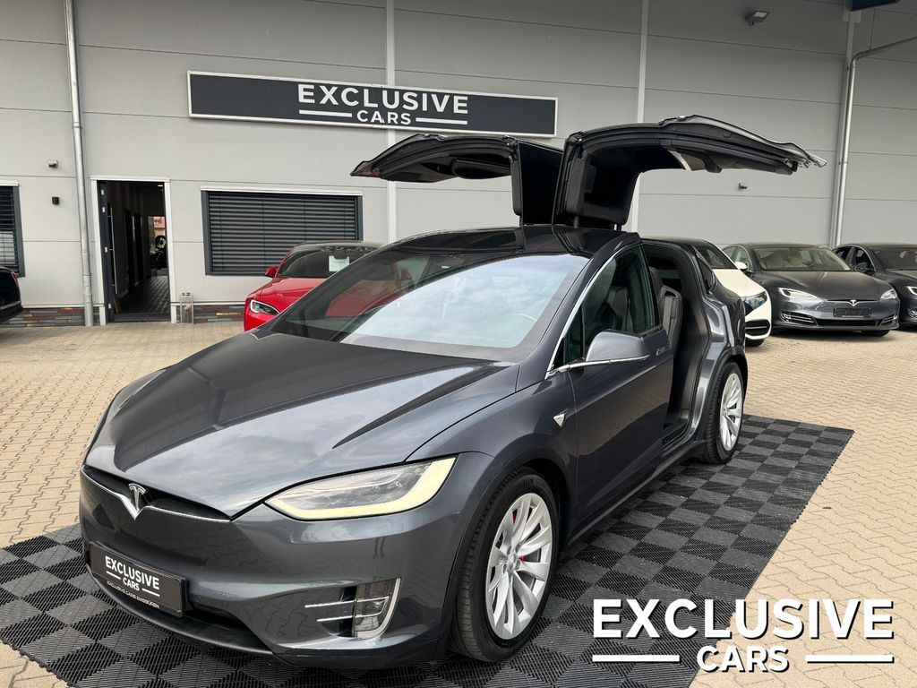 Image of Tesla Model X