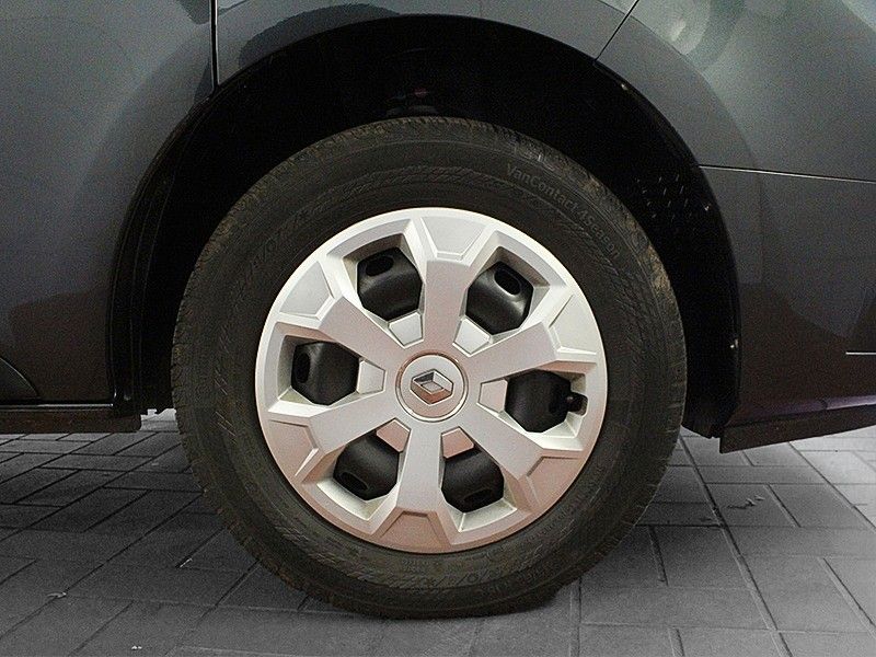 Fahrzeugabbildung Renault Trafic Grand L2 dCi 110 Blue*9-Sitzer*