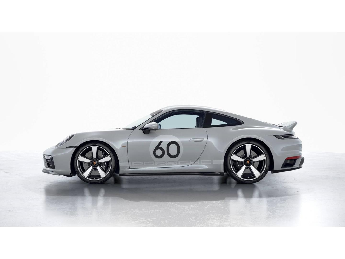 Porsche 992 Sport Classic  erst 1100km