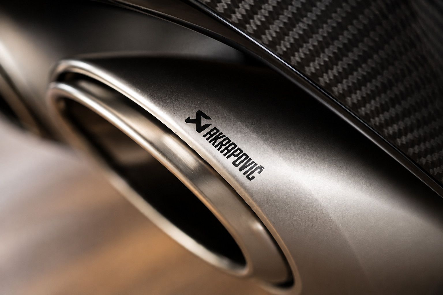 Fahrzeugabbildung Lamborghini Urus Performante *Carbon*Akrapovic*Alcantara*B&O