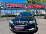 Skoda Octavia Combi Ambition/2.HAND/MLF/SHZ/NAVI/AHK/