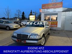 Mercedes-Benz C 180 1 Hand Scheckheft Wenig KM Tüv Neu ZV FB