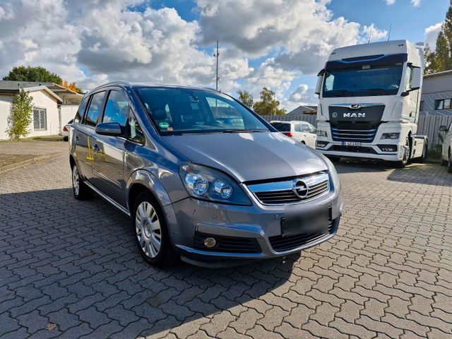 Opel zafira 2007 Gas  und Benzin 7 sitzer