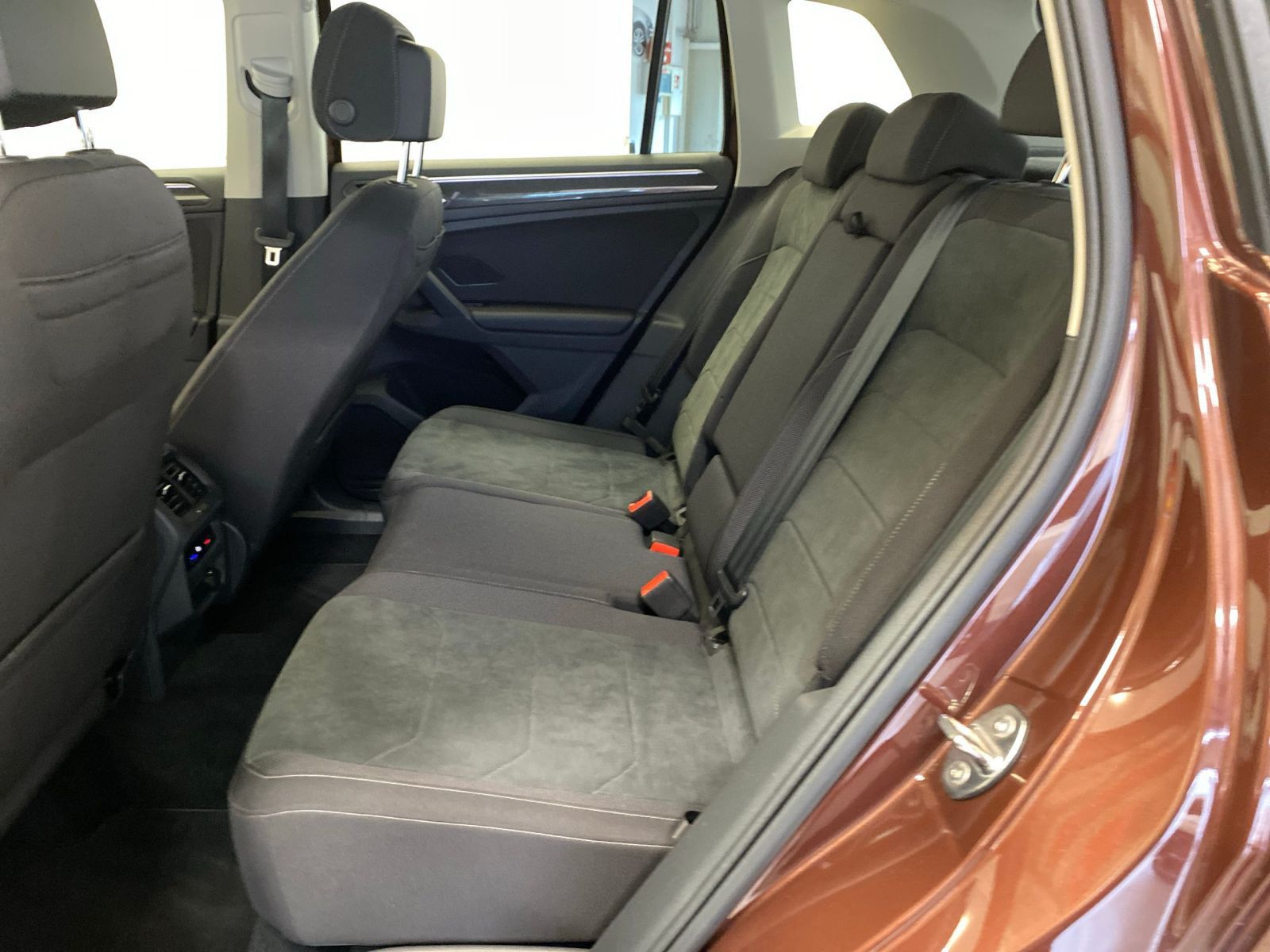 Volkswagen Tiguan - Bild 8