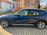 BMW X1 sDrive20d-PANO-HIFI-8fach-Navi-Leder-gepflegt - BMW X1: 2.8
