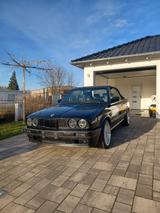 BMW E30 320i Cabrio 6-Zylinder - BMW 320 aus 1991: 320i