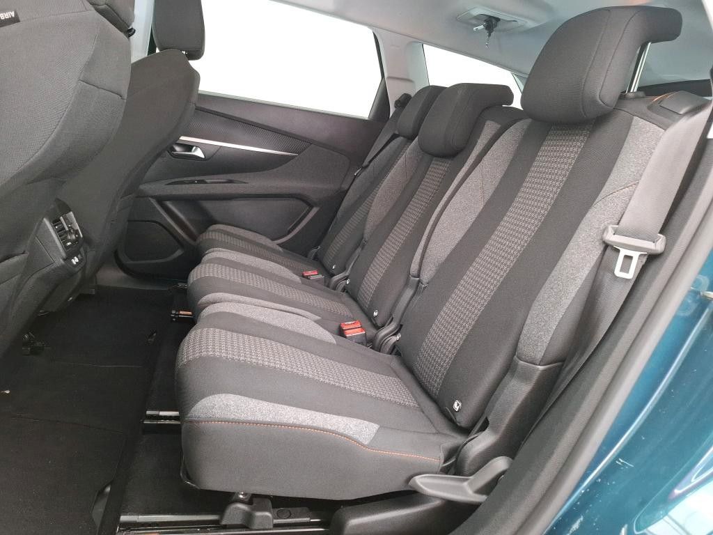 Fahrzeugabbildung Peugeot 5008 Active Busines 1.2 VIRTUAL/NAVI/PDC+CAM/LED