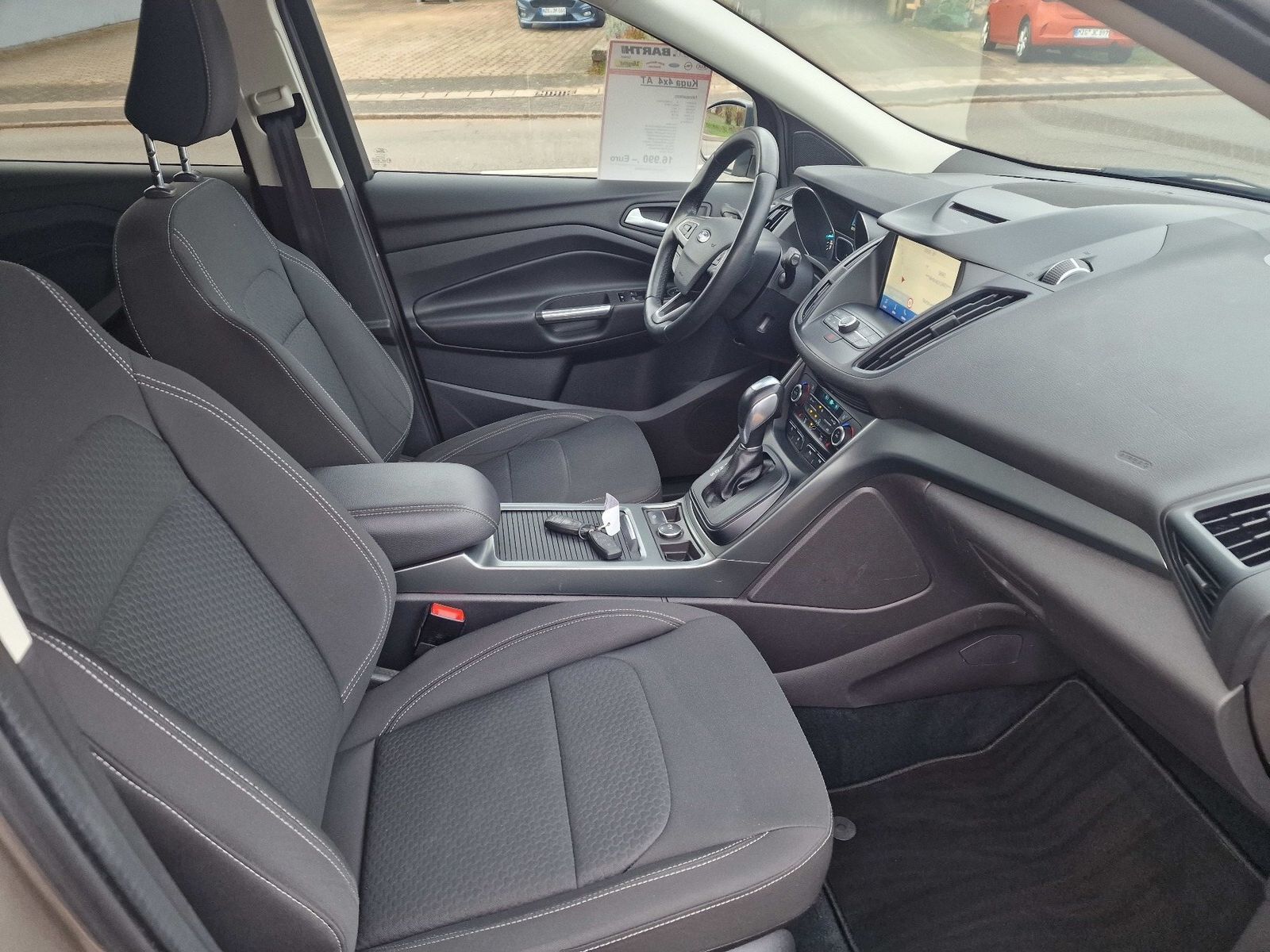 Fahrzeugabbildung Ford Kuga Cool & Connect, AHK,Winterpaket