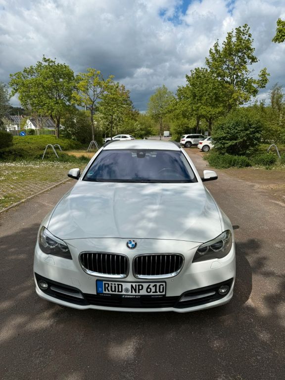 Image of BMW 520